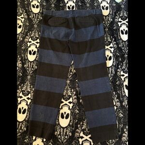 Banana Republic Sloan Striped Ankle Pants – Navy & Black Wide Stripe (Size 10)